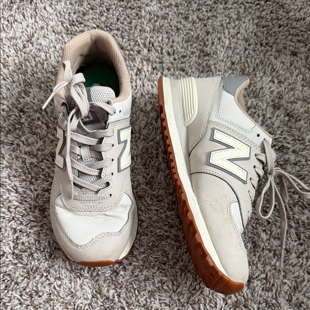 New Balance Cream and Gray Sneakers